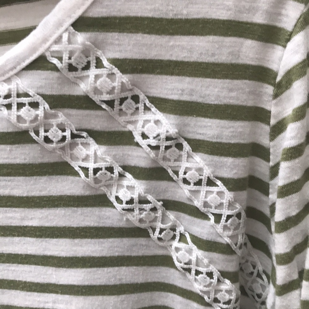 Hannah stripe with crochet tee - Picture 3 of 6